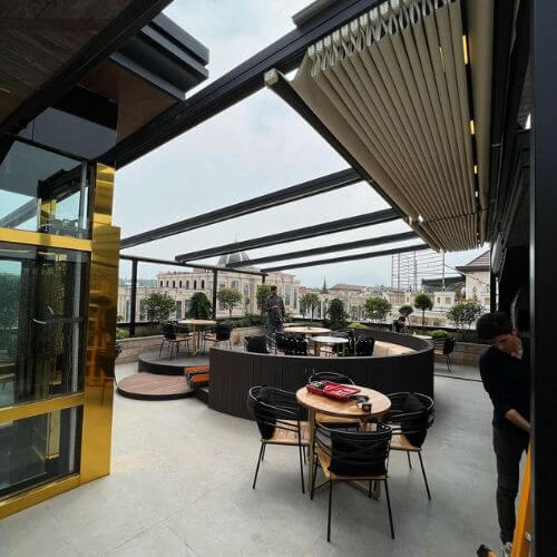 سقف متحرک پارچه ای