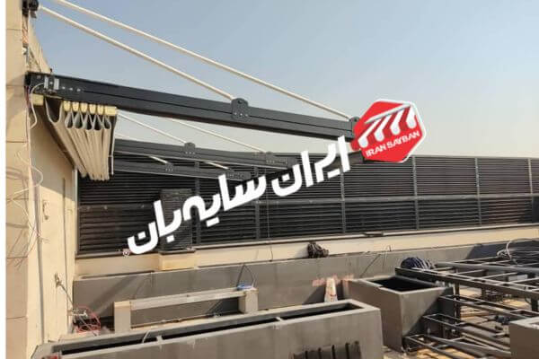 سقف متحرک دستی