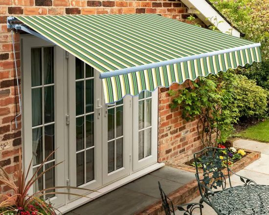 مزایا و معایب سایبان‌ دستی