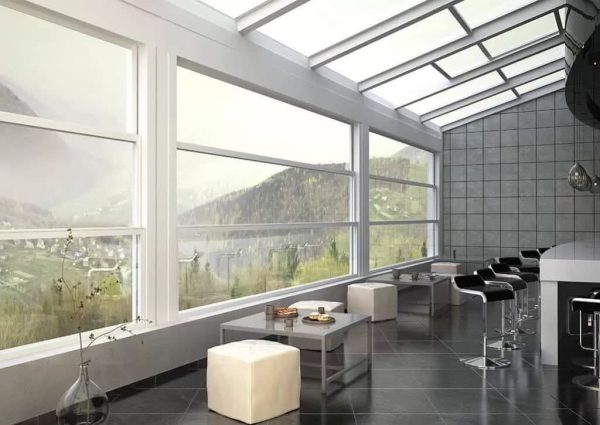 نکات مهم در انتخاب و خرید شیشه گیوتینی